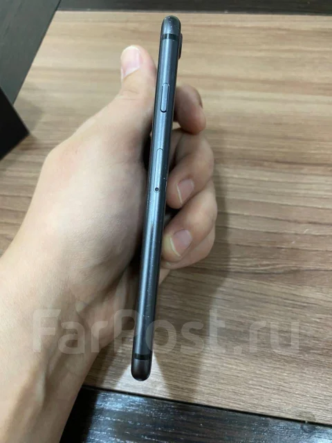 Apple iPhone 8. �/�, 16 ��, ������ ����