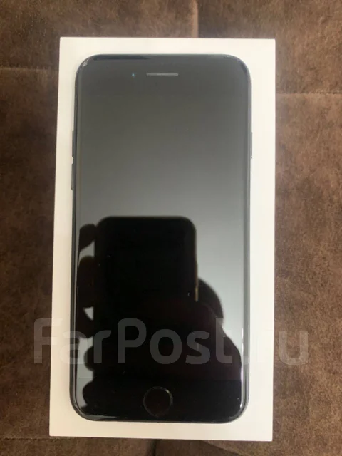 Apple iPhone 7. �/�, 32 ��, ������, 3G, 4G LTE ����