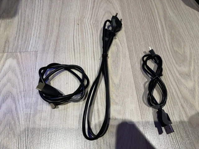 Sony PlayStation 3 Slim ����