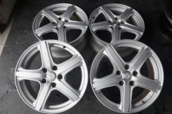 Dunlop Plencia. 7.0x17", 5x114.3, ET40, �� 73,1���. ����