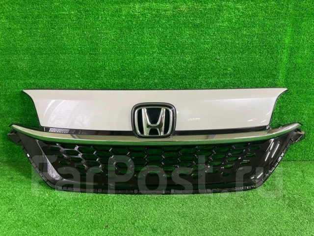 Решетка радиатора Honda Freed GB5 L15B купить во Владивостоке по цене ...