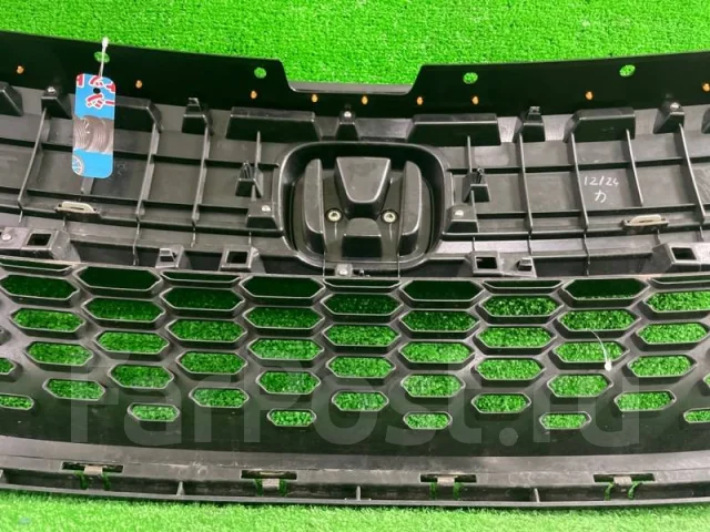 Решетка радиатора Honda Freed GB5 L15B купить во Владивостоке по цене ...