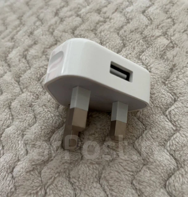 Apple iPhone 7. �/�, 32 ��, ������ ����
