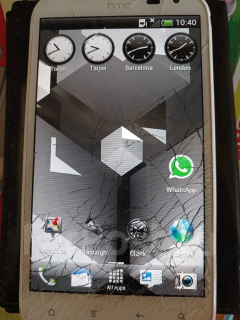 HTC Sensation XL. �/�, �� 8 ��, ����� ����