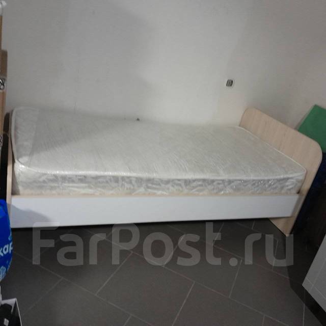 Кровать односпальная с матрасом, бежевый, 90,0 см, 190,0 см, б/у, в ...