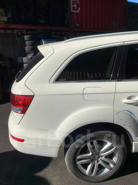 Audi Q7. BHK ����