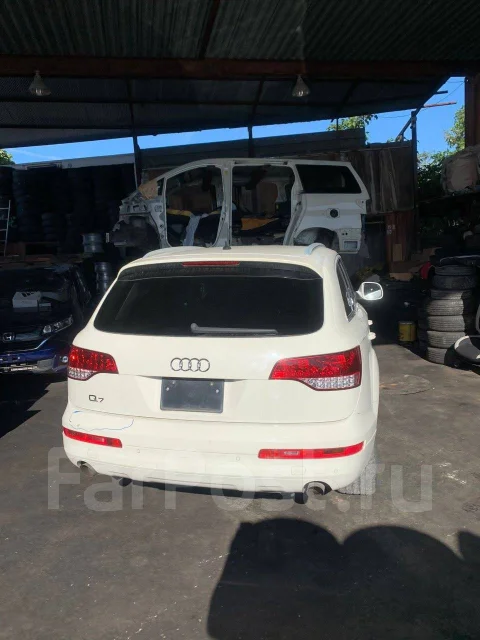 Audi Q7. BHK ����