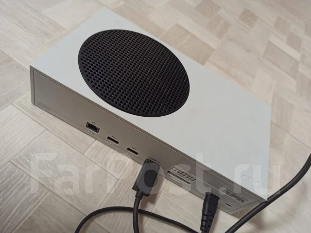 Microsoft Xbox Series S ����