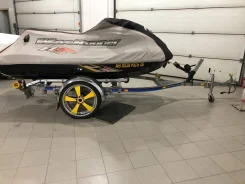 YS Trailer. �/�: 500���., �����: 100���. ����