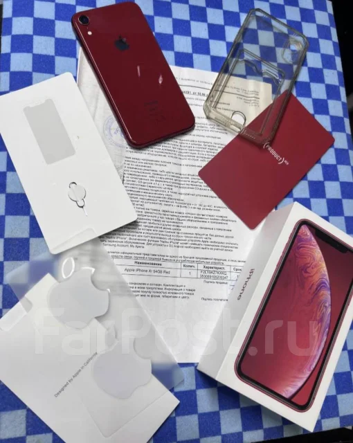 Apple iPhone Xr. �/�, 64 ��, �������, 4G LTE, ����������, NFC ����