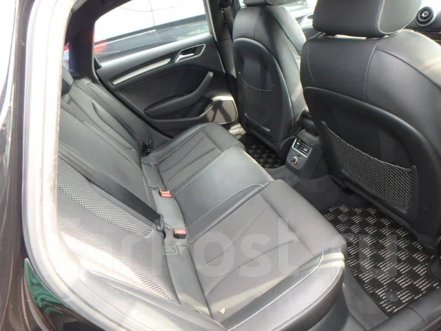 Audi A3. 8VCPTL, CPT ����