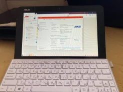 Asus. ��� 4 ��, ���� 60���, WiFi, Bluetooth ����