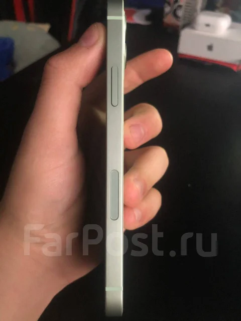 Apple iPhone 12. �/�, 64 ��, �������, 4G LTE, 5G, NFC ����