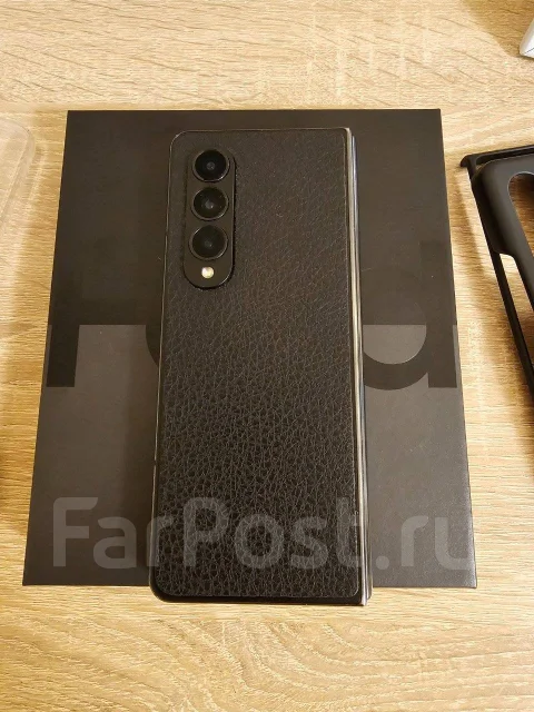 Samsung Galaxy Z Fold4. �/�, 256 ��, ������, 3G, 4G LTE, 5G, Dual-SIM, NFC ����