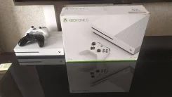 Microsoft Xbox One S ����