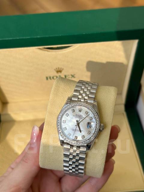 Женские часы Rolex Datejust 28 мм