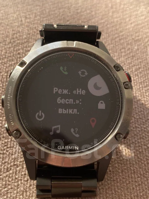 Garmin Fenix 5. GPS, NFC, IP68 ����