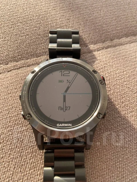 Garmin Fenix 5. GPS, NFC, IP68 ����