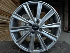 Vossen. 6.5x15", 4x100, ET35, �� 67,1���. ����