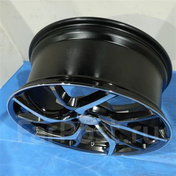 RAYS VMF C-01. 8.5/9.5x20", 5x112, ET35/38, �� 66,6���. ��� ����� �� ������������ ����