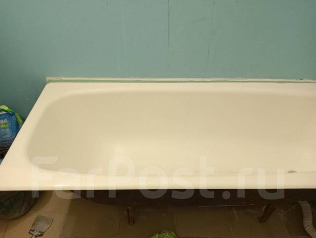Продам срочно чугунную ванну, в наличии. Цена: 6 000₽ во Владивостоке