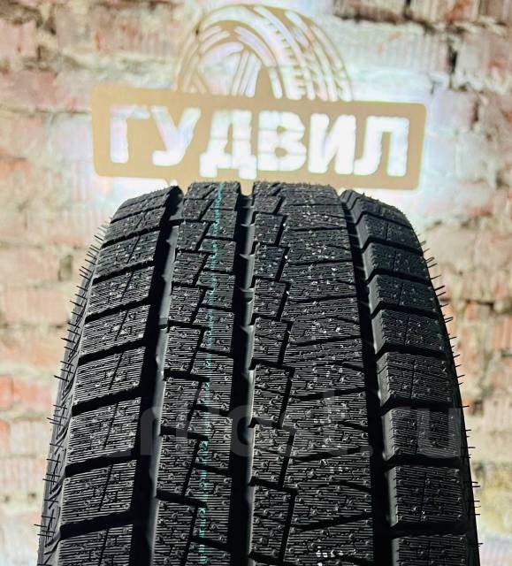 Kapsen SnowShoes AW33, 225/55R17, 17", 1 шт, 225 мм, 55 %, радиальный ...