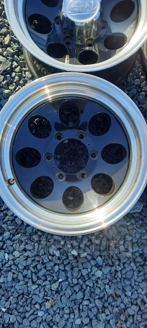 Ion Alloy. 8.0x15", 6x139.7, ET-27 ����