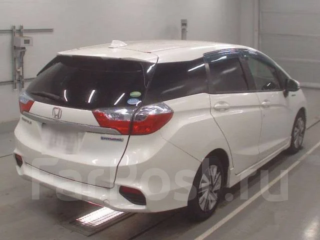 Honda Shuttle. GP7, LEB ����