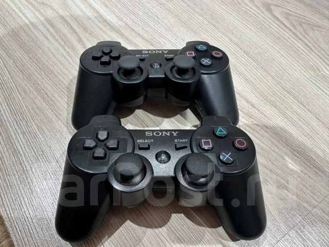 Sony PlayStation 3 Slim ����
