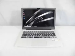 Sony VAIO. 13.1", 3,6����, ��� 16 ��, ���� 256���, WiFi: 1, Bluetooth: 1, ����������� �� 4��. ����
