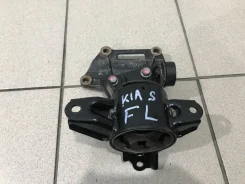 ������� ��������� ����� Kia Sportage 2011 ��� 218302S000 ����