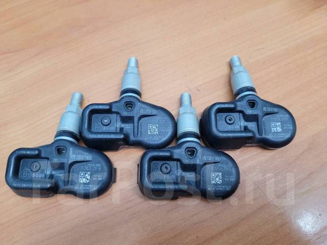      LexusToyota PMV-C010 42607-30060 