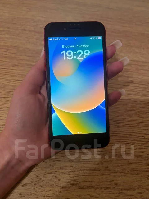 Apple iPhone SE 2020. �����, 64 ��, �������, 4G LTE ����