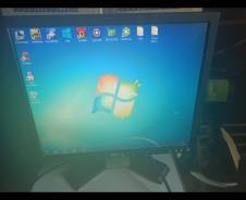 Dell. 17", ���������� �� (LCD, LED, QLED) ����