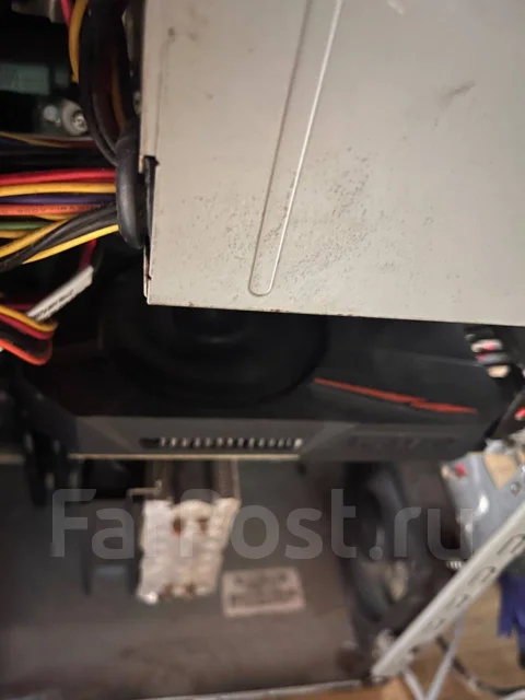 Radeon RX 560 ����