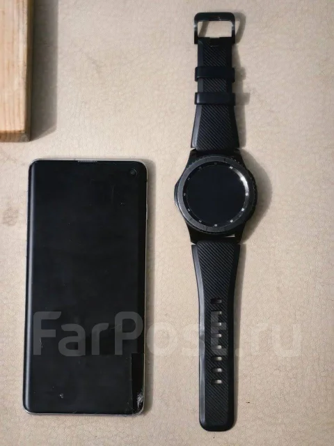 Samsung Gear S3 Frontier. GPS, NFC, IP68 ����