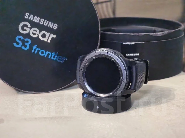 Samsung Gear S3 Frontier. GPS, NFC, IP68 ����