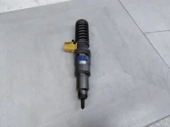 ��������� �������� Renault Magnum 4 21340615 21340615 ����