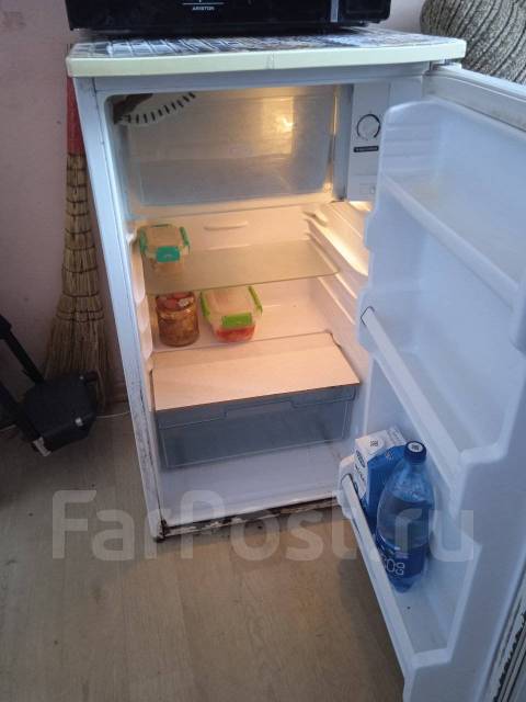 Продам холодильник морозильник, б/у, в наличии. Цена: 10 000₽ в Находке