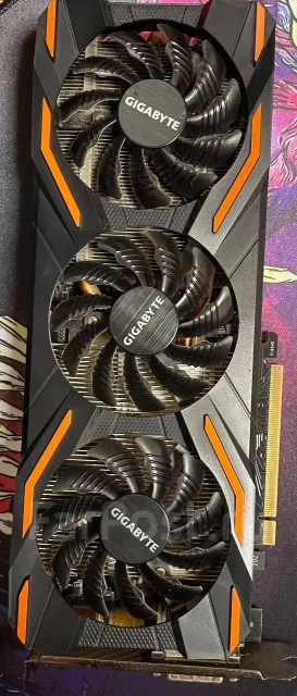 GeForce GTX 1080 ����