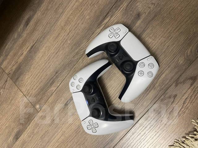 PlayStation 5 + подписка PS Plus + 2 джостика, б/у, в наличии. Цена: 60 ...