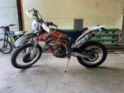 KTM Freeride 350. 350����. ��., ��������, ���������, ������ �� �� ����