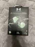 JBL Under Armour True Wireless Flash ����