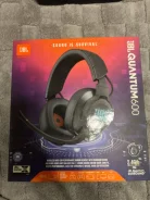 JBL Quantum 600 ����