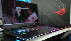 Asus ROG Strix G17 G713QM. 17.3", ��� 16 ��, ���� 512���, WiFi: 1, Bluetooth: 1 ����