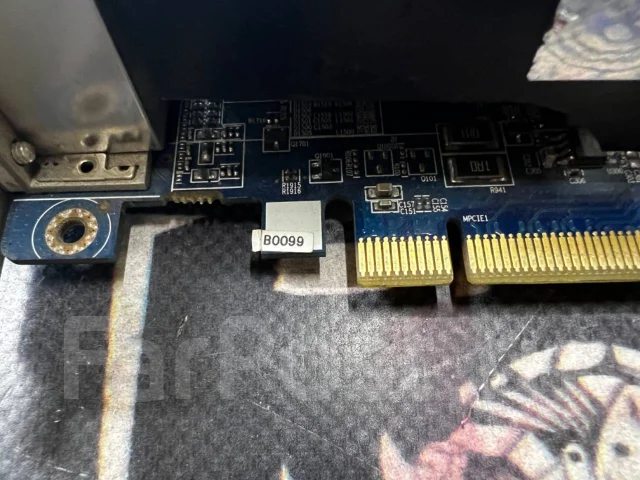 Radeon HD 6870 ����