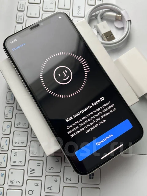 Apple iPhone X. �/�, 64 ��, ����� ����