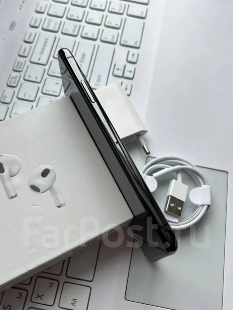 Apple iPhone X. �/�, 64 ��, ������ ����