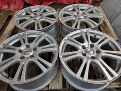 Manaray Sport Reverline. 7.0x17", 5x114.3, ET38, �� 73,1���. ����