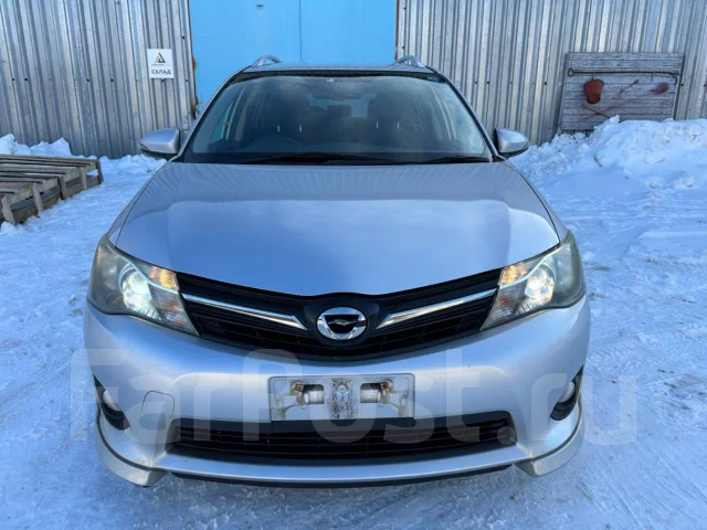 Toyota Corolla Fielder. ZRE162G, 2ZRFAE ����